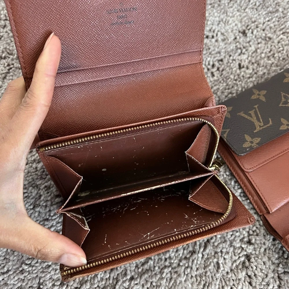 Wallets - Picture 4 of 16